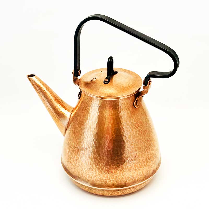 <span>鍛金の銅製ケトル</span>66000円