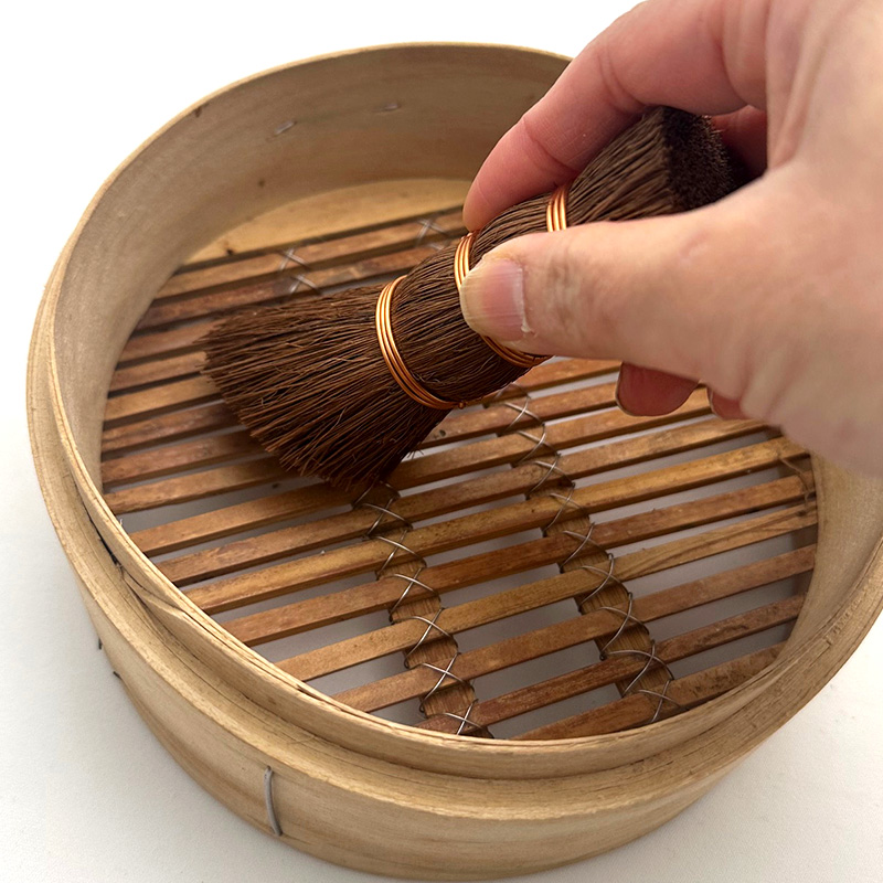 <span>ななめしゅろタワシ（短）</span>1650円